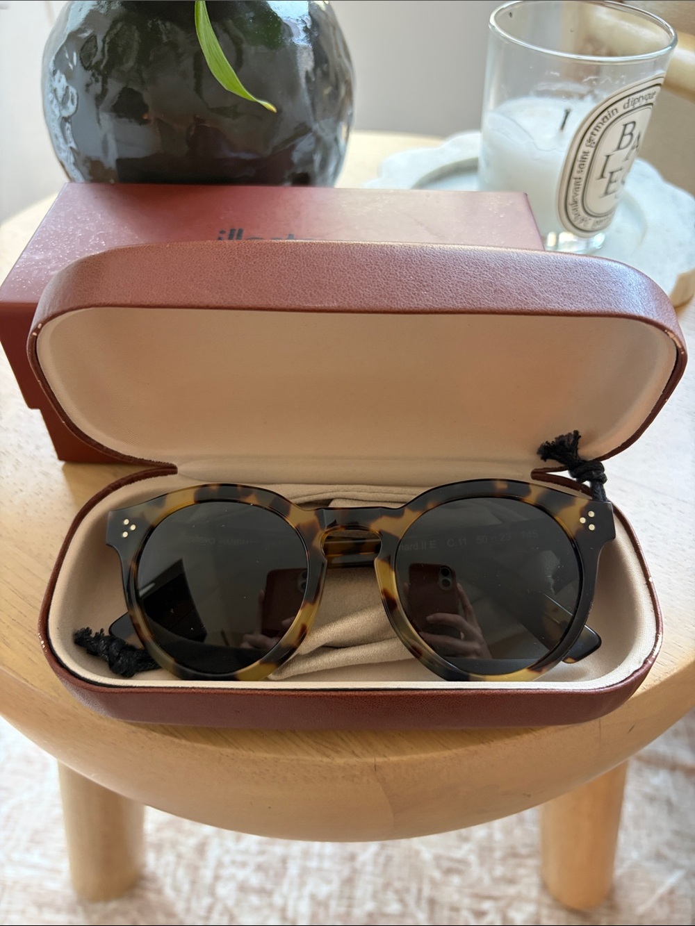 Illesteva Leonard II - Tortoiseshell Round Sunglasses with Dark Lenses